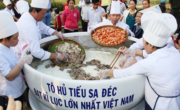 Cách nấu hủ tiếu Sa Đéc nổi tiếng Đồng Tháp